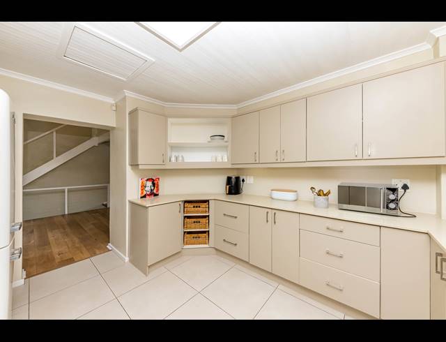 3 BEDROOM FREESTANDING TO LET IN SILVERMIST MOUNTAIN LODGE